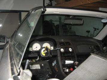MG F MGF MG TF onderdelen  leeg verkoop 100  euro.een koop beschikbaar voor biedingen