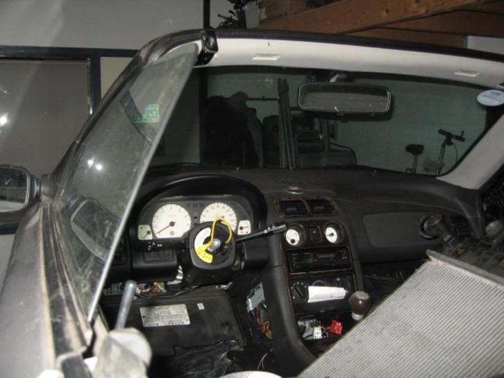 MG F MGF MG TF onderdelen  leeg verkoop 100  euro.een koop, Auto-onderdelen, Carrosserie en Plaatwerk, Spatbord, MG, Voor, Achter