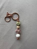 Sleutelhanger met Pastel Kralen & Bloem, Sieraden, Tassen en Uiterlijk, Armbanden, Overige kleuren, Kunststof of Plastic, Nieuw