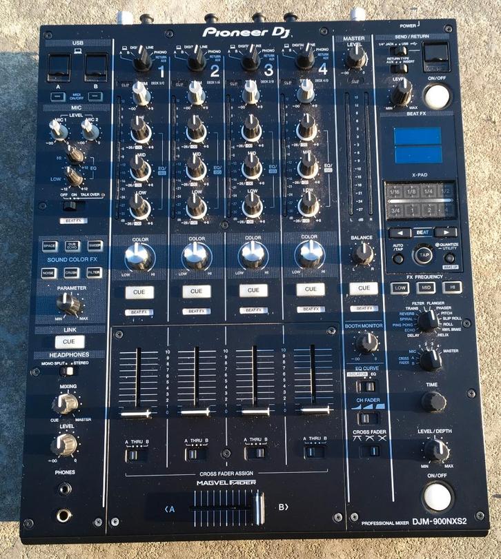 Pioneer DJ DJM-900NXS2 dj mixer mengpaneel voor 1645 euro, Muziek en Instrumenten, Mengpanelen, Zo goed als nieuw, Minder dan 5 kanalen