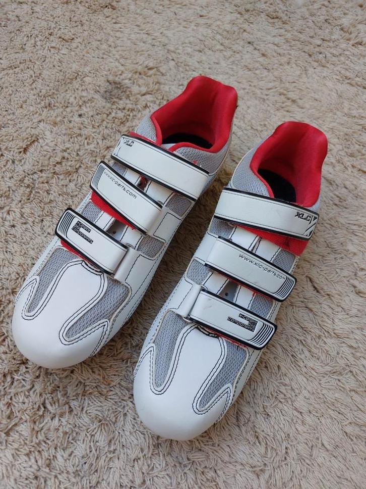 Fiets Schoenen - Maat 43( valt als maat 42), Sport en Fitness, Wielrennen, Gebruikt, Kleding, Ophalen of Verzenden
