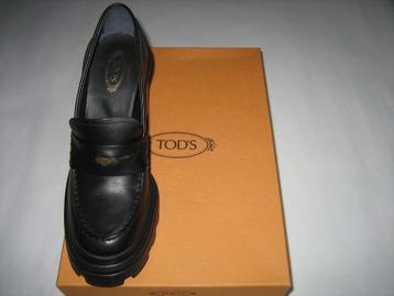 Tods nieuw in de doos geweldig schoenen 39 beschikbaar voor biedingen