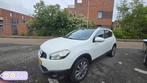 Nissan Qashqai 2.0 2WD CVT 2010 Wit Panoramadak, Auto's, Nissan, Stof, 4 cilinders, Wit, 1200 kg
