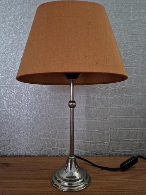 Een leuke en een mooie vintage schemerlampje Grootebroek, Huis en Inrichting, Lampen | Tafellampen, Gebruikt, Minder dan 50 cm