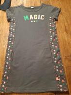 Magic grijs jurkje maat 122 / 128, Kinderen en Baby's, Kinderkleding | Maat 128, Ophalen of Verzenden, Zo goed als nieuw, Meisje