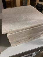 80 stuks Belgisch hardsteen witte tegels 20 x 20cm, Ophalen of Verzenden, Zo goed als nieuw, Hardsteen