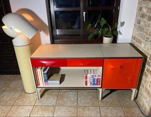 Raymond loewy kast en bureau, Antiek en Kunst, Kunst | Designobjecten, Ophalen of Verzenden