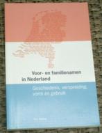 Voor- en familienamen in Nederland. R.A. Ebeling.9050280382., Ophalen of Verzenden, 20e eeuw of later, Zo goed als nieuw