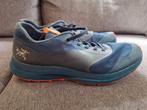 Norvan loopschoenen - maat 44 2/3, Sport en Fitness, Loopsport en Atletiek, Ophalen of Verzenden, Zo goed als nieuw, Hardloopschoenen