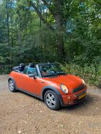 Mini Cooper One Cabrio–Lage km,nieuwe APK, BMW motor, Auto's, Mini, 4 cilinders, Cabriolet, 4 stoelen, Handgeschakeld