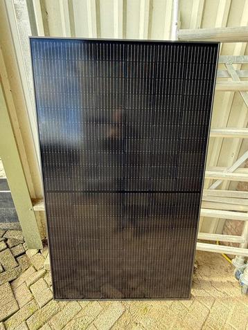 Zonnepanelen 1125 WP 3 stuks full black ook per stuk tekoop beschikbaar voor biedingen