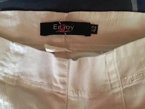 Enjoy Witte 3/4 Broek Maat 40. Zgan., Kleding | Dames, Broeken en Pantalons, Zo goed als nieuw, Maat 38/40 (M), Wit, Driekwart