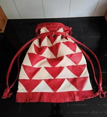 Spaanse rood-witte leren patchwork schoudertas, 33x30 cm beschikbaar voor biedingen