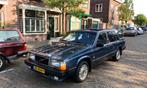 Volvo 740 uit 1988 met 46.400 km (taxatie 17.500), 4 cilinders, Blauw, 615 kg, Handgeschakeld