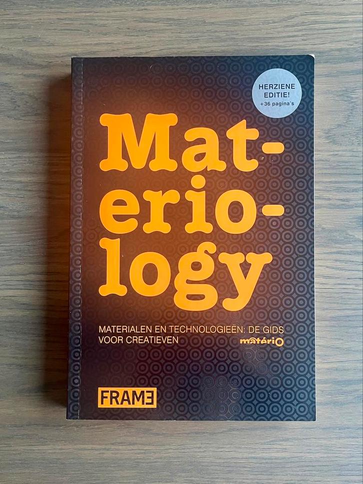 Materiology (Herziene editie) -Daniel Kula & Elodie Ternaux, Boeken, Kunst en Cultuur | Architectuur, Zo goed als nieuw, Ophalen of Verzenden