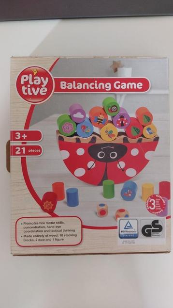 Balanceer spel voor kinderen beschikbaar voor biedingen