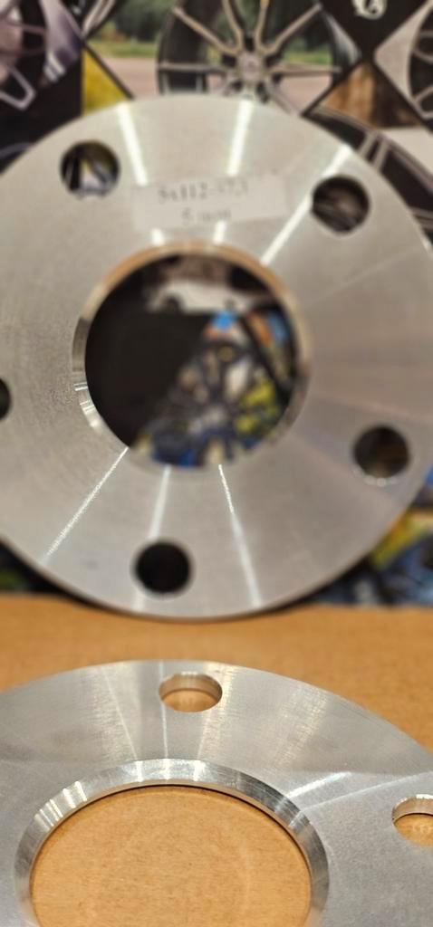 Spoorverbreders spacers vw Golf 8 5x112 57,1 5mm, Auto diversen, Tuning en Styling, Ophalen of Verzenden