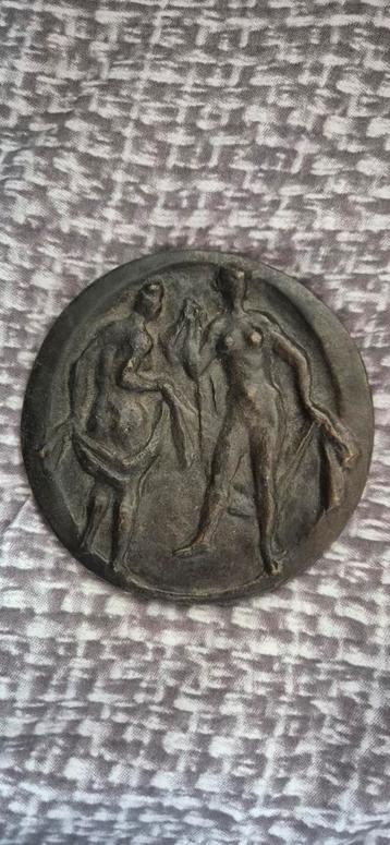 Ed van Teeseling - Bronzen penning

 beschikbaar voor biedingen