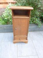 Houten nachtkastje., Ophalen, Gebruikt, Minder dan 45 cm, 70 cm of meer