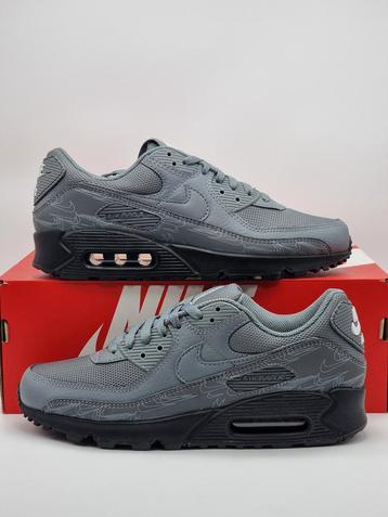 Nike air max 90 - cool grey reflective - size 42.5 - new beschikbaar voor biedingen