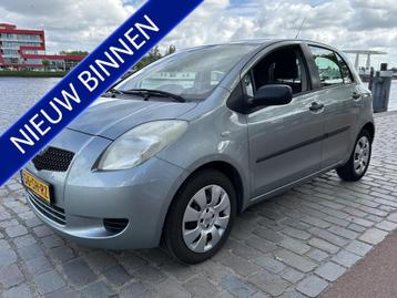 Toyota Yaris 1.3 VVTi Terra 5-deurs Airco APK Keurige auto! beschikbaar voor biedingen