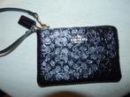 Coach lak portemonnee clutch monogram print goud merk erop, Verzenden, Zo goed als nieuw, Zwart, Avondtasje