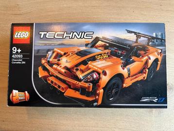 Lego Technic 42093: Chevrolet Corvette en 42101: Buggy