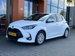 Toyota Yaris 1.5 Hybrid|Navi|Cruise|Clima|Isofix|Cam|APK '27, 450 kg, Gebruikt, Euro 6, 450 kg