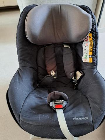 Nette Maxi-Cosi autostoel inclusief isofix beschikbaar voor biedingen