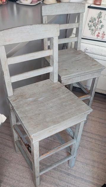 rustieke stevig houten barstoelen / hoge stoelen/ barkrukken beschikbaar voor biedingen