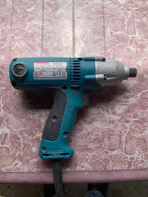 Makita 6952 - 230 V Slagchroevendraaier., Doe-het-zelf en Verbouw, Gereedschap | Handgereedschap, Gebruikt, Ophalen of Verzenden