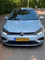 Volkswagen Golf 1.5 TSI R-line 150pk 7-DSG 2017, Auto's, Volkswagen, 65 €/maand, 1498 cc, 4 cilinders, Wit