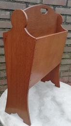 Krantenbak. Eiken. Scand. design. Ca '50. 42/56/17 cm., Ophalen, Zo goed als nieuw
