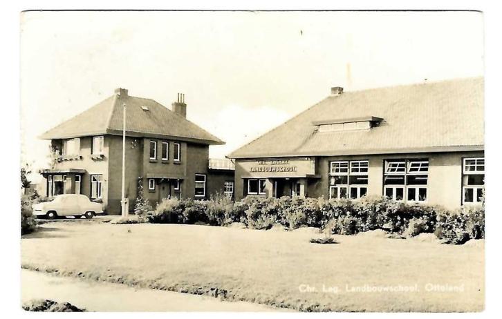 Ottoland - Chr. Lag. Landbouwschool, Verzamelen, Ansichtkaarten | Nederland, Ongelopen, Zuid-Holland, 1940 tot 1960, Verzenden