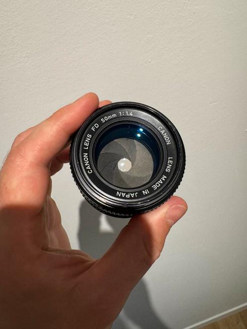 Nette vintage Canon FD 50mm f/1.4 te koop (evt. met adapter), Audio, Tv en Foto, Fotografie | Lenzen en Objectieven, Gebruikt