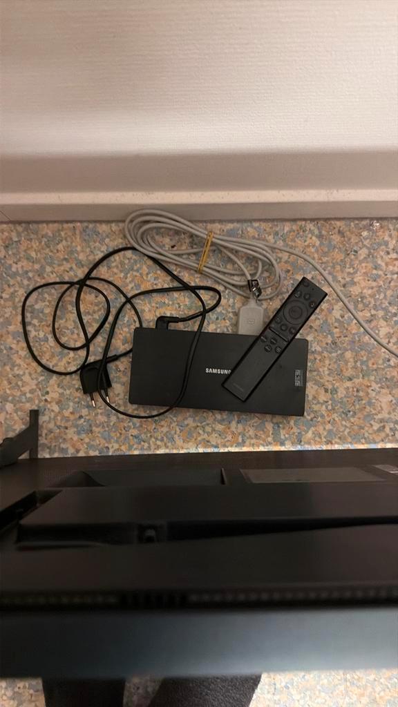 Samsung QLED 80cm TV met afstandsbediening, Audio, Tv en Foto, Televisies, Gebruikt, QLED, 60 tot 80 cm, Samsung, 50 Hz, Smart TV