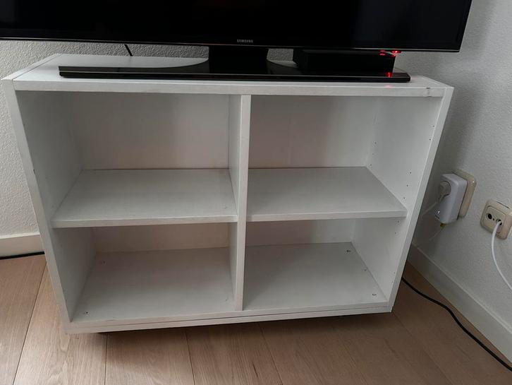 IKEA Ivar kastje, op wielen gezet, Huis en Inrichting, Kasten | Televisiemeubels, Gebruikt, Minder dan 100 cm, 50 tot 100 cm, 25 tot 50 cm