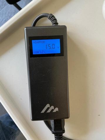 Laptop adapter universeel beschikbaar voor biedingen