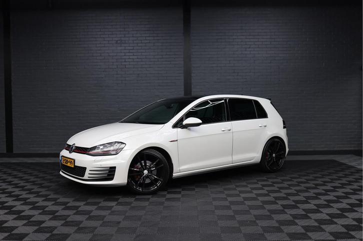 Volkswagen Golf 2.0 TSI GTI | Leer | Panorama-dak | Clubspor, Auto's, Volkswagen, Bedrijf, Te koop, Golf, ABS, Airbags, Airconditioning