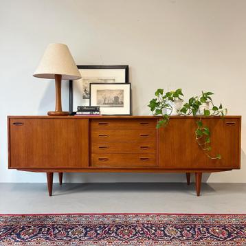 - Vintage dressoir, sideboard •Clausen & Søn, Silkeborg• - beschikbaar voor biedingen