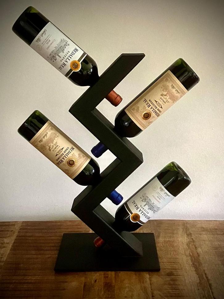 Wijnrek ZigZag4 Bor Dutch Design, Huis en Inrichting, Woonaccessoires | Wijnrekken, Nieuw, 50 tot 75 cm, Metaal, Minder dan 5 flessen