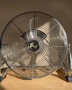 Tornado, een krachtige industriële ventilator, Ophalen, Gebruikt, Vloerventilator