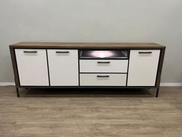 5-delige Shirley set van Henders & Hazel beschikbaar voor biedingen