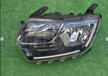 Koplamp DACIA DUSTER 2 II STANDARD FRONT LAMP + LED SET beschikbaar voor biedingen