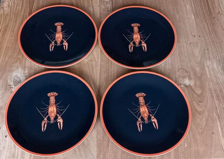 4 Borden Villeroy & Boch Ecrevisse kreeft Doorsnee 26cm, Huis en Inrichting, Keuken | Servies, Gebruikt, Bord(en), Overige stijlen