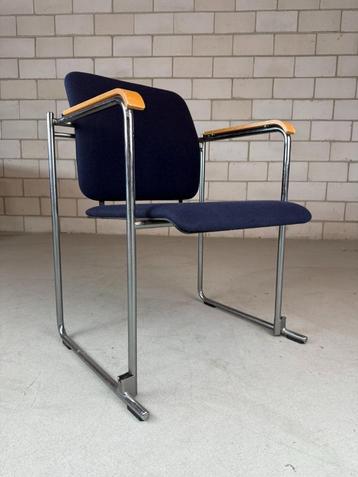 Avarte Skaala chair by Yrjö Kukkapuro (voorraad: +/- 30) beschikbaar voor biedingen