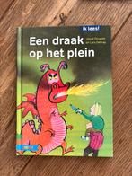 Jozua Douglas - Een draak op het plein AVI E3, Jozua Douglas, Fictie algemeen, Ophalen of Verzenden, Zo goed als nieuw