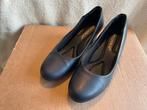 Piccadilly Stewardessen pumps maat 35 z.g.a.n., Pumps, Blauw, Piccalilly, Ophalen of Verzenden