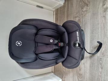 Titan maxi-cosi auto stoel beschikbaar voor biedingen
