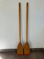 2 vintage houten peddels, Gebruikt, Enkelbladige peddel, Ophalen